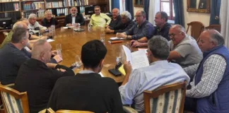 Συνάντηση του δημάρχου Ναυπλιέων με εκπροσώπους των ΤΟΕΒ.